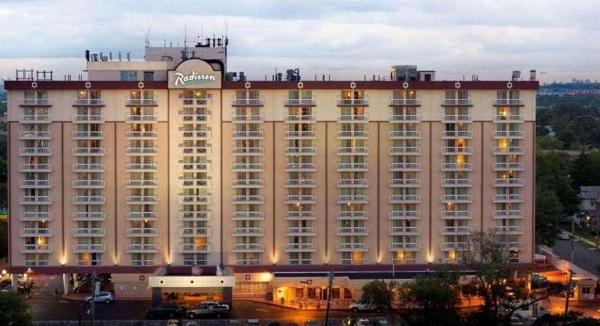 Radisson Hotel Jfk Airport image 1