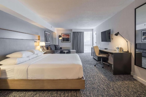 Radisson Hotel Jfk Airport image 9